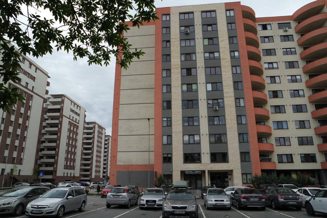 Apartment Ks Braşov Exteriör bild